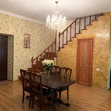 Apartment On Zhukovskogo Odesa Exterior photo