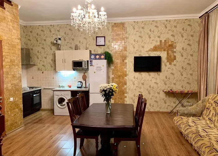 Apartment On Zhukovskogo