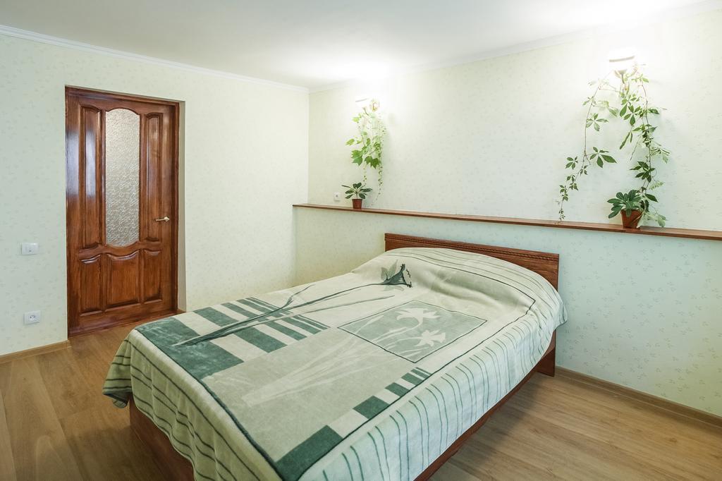 Apartment On Zhukovskogo *